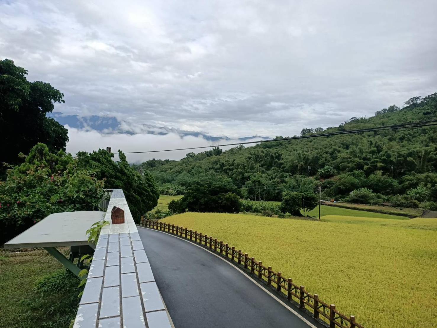 十畝田山莊會館 Otel Chishang Dış mekan fotoğraf